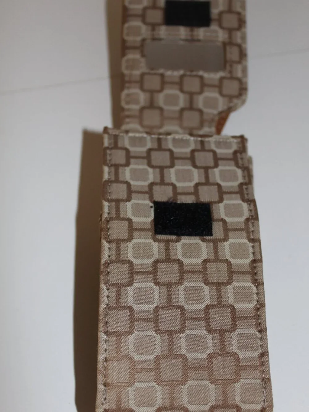 Nine West Cell Phone Wallet Card I.D. Holder Strap Fashion Women's Mirror NYC